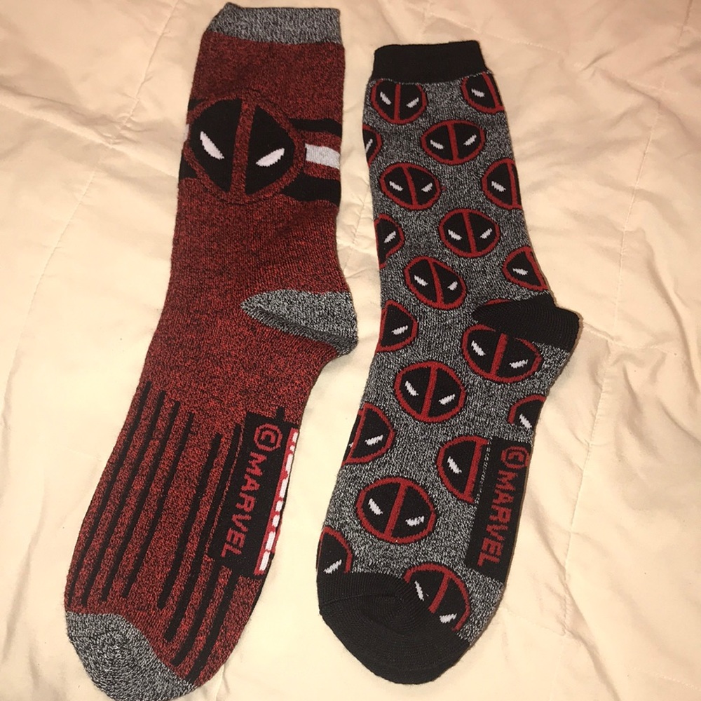 Marvel Men’s Deadpool socks never used